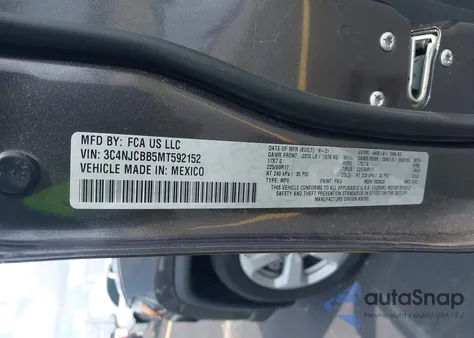 2021 Jeep Compass Latitude Fwd from USA, damaged, VIN 3C4NJCBB5MT592152